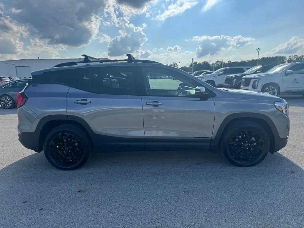 Used 2020 GMC Terrain SLT w/ Preferred Package AWD/4WD image 8
