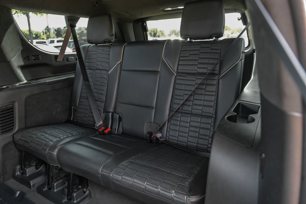 Used 2021 Cadillac Escalade ESV Premium Luxury Platinum AWD/4WD image 49