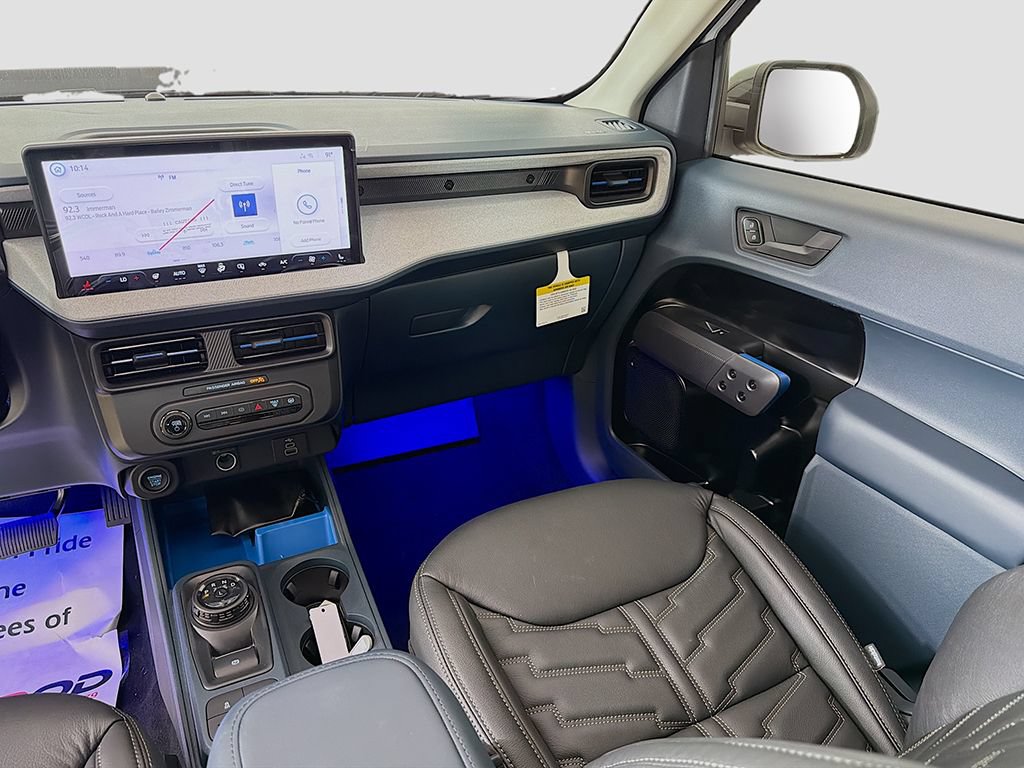 New 2026 Ford Maverick XLT w/ XLT Luxury Package FWD image 27