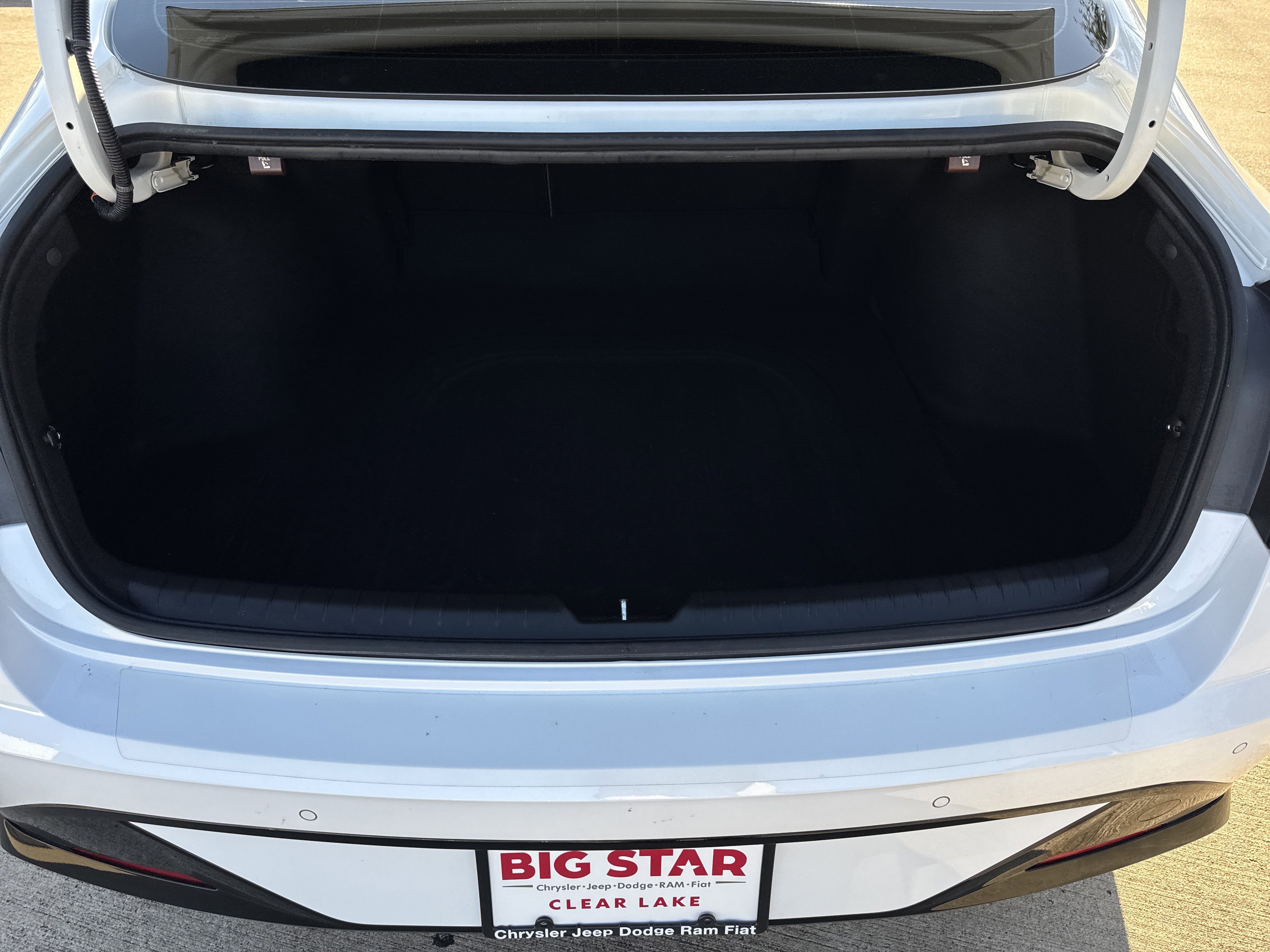 Used 2023 Hyundai Sonata Limited image 30