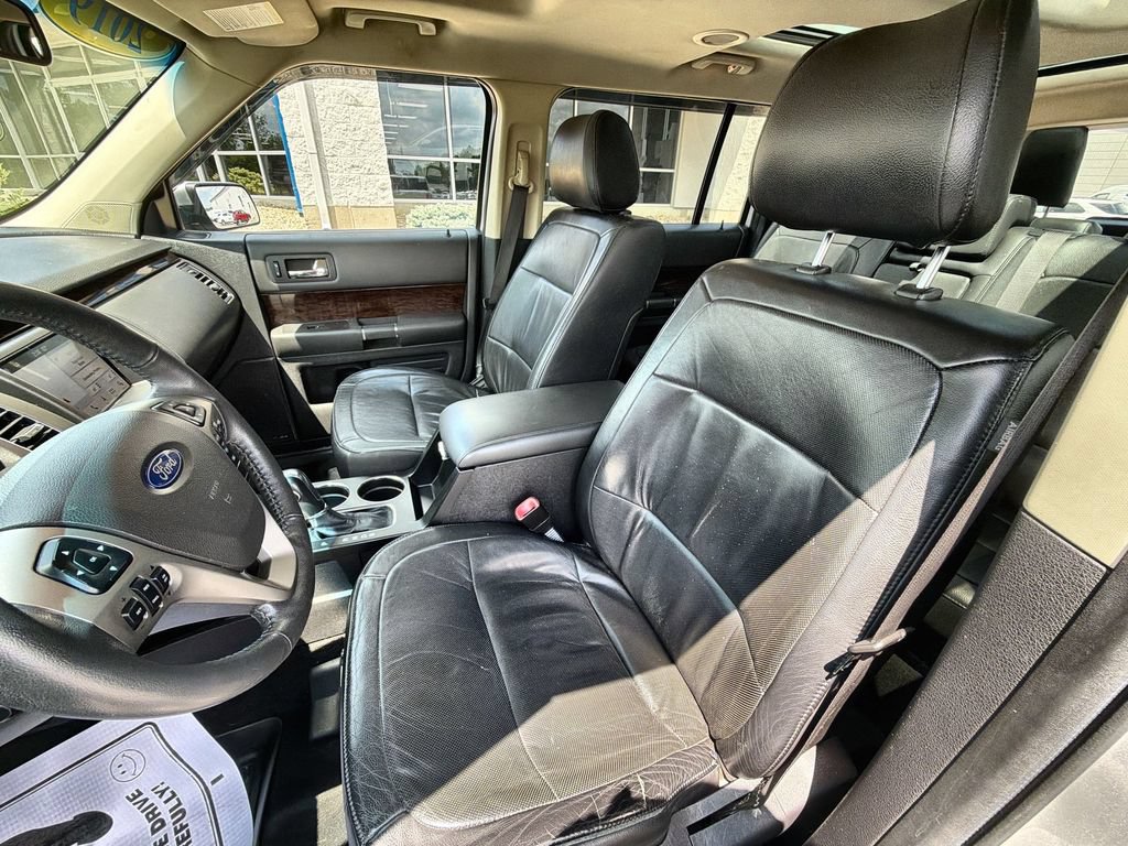 Used 2019 Ford Flex Limited AWD/4WD image 13