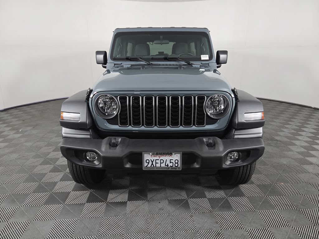 Used 2026 Jeep Wrangler Unlimited Sport AWD/4WD image 9