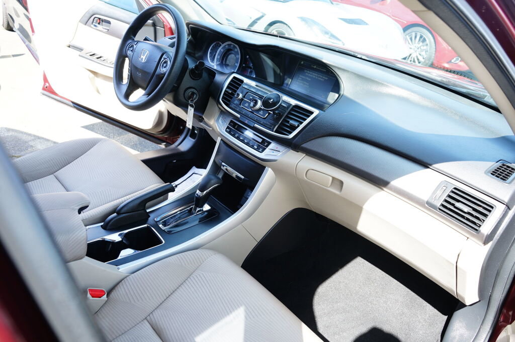 Used 2014 Honda Accord LX image 13