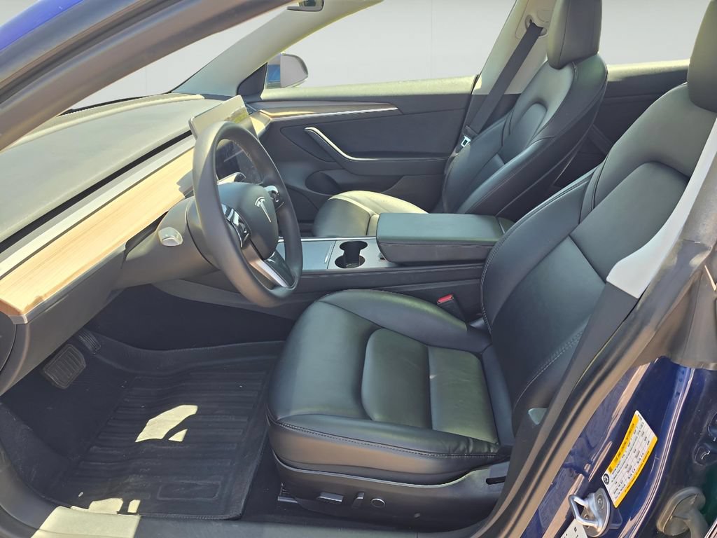 Used 2022 Tesla Model 3 Standard Range RWD image 28