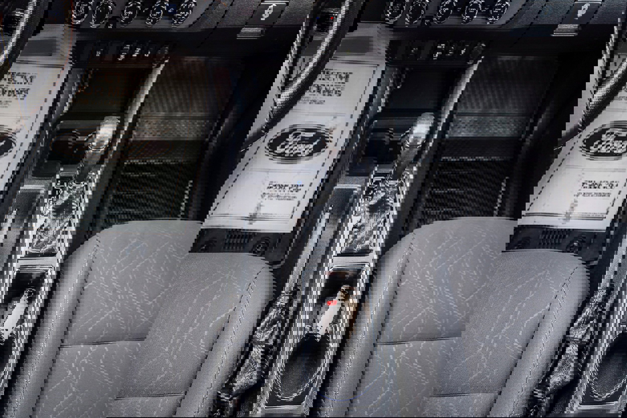 Used 2019 Toyota Tacoma TRD Off-Road image 15