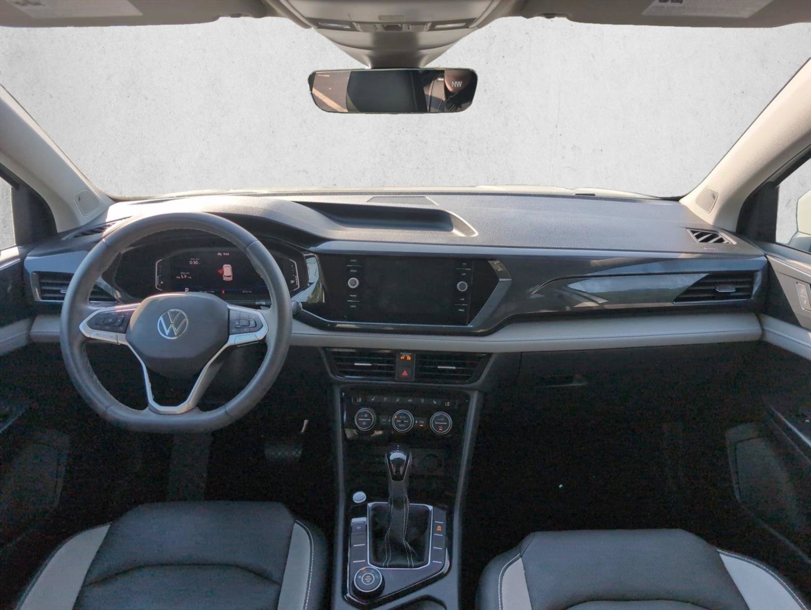 Used 2022 Volkswagen Taos SEL AWD/4WD image 25