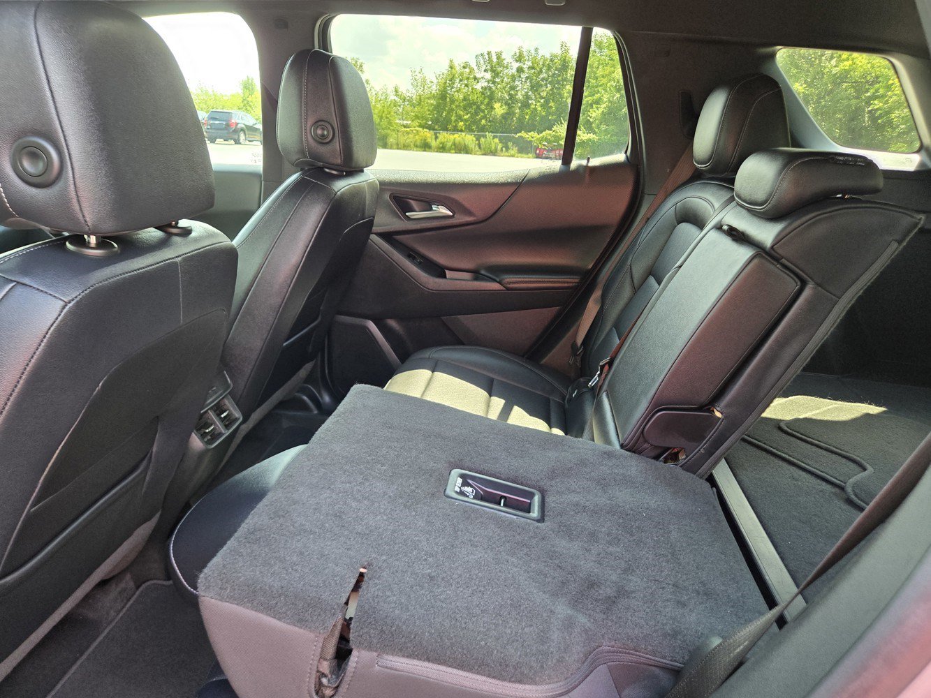 Used 2025 Chevrolet Equinox LT w/ Convenience Package II AWD/4WD image 31