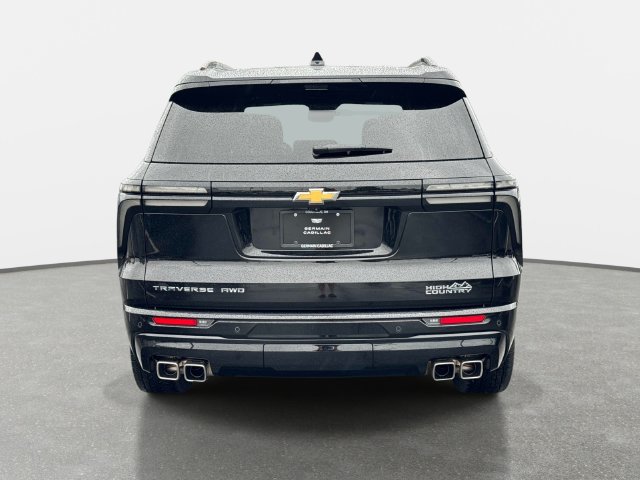 Used 2025 Chevrolet Traverse High Country AWD/4WD image 4