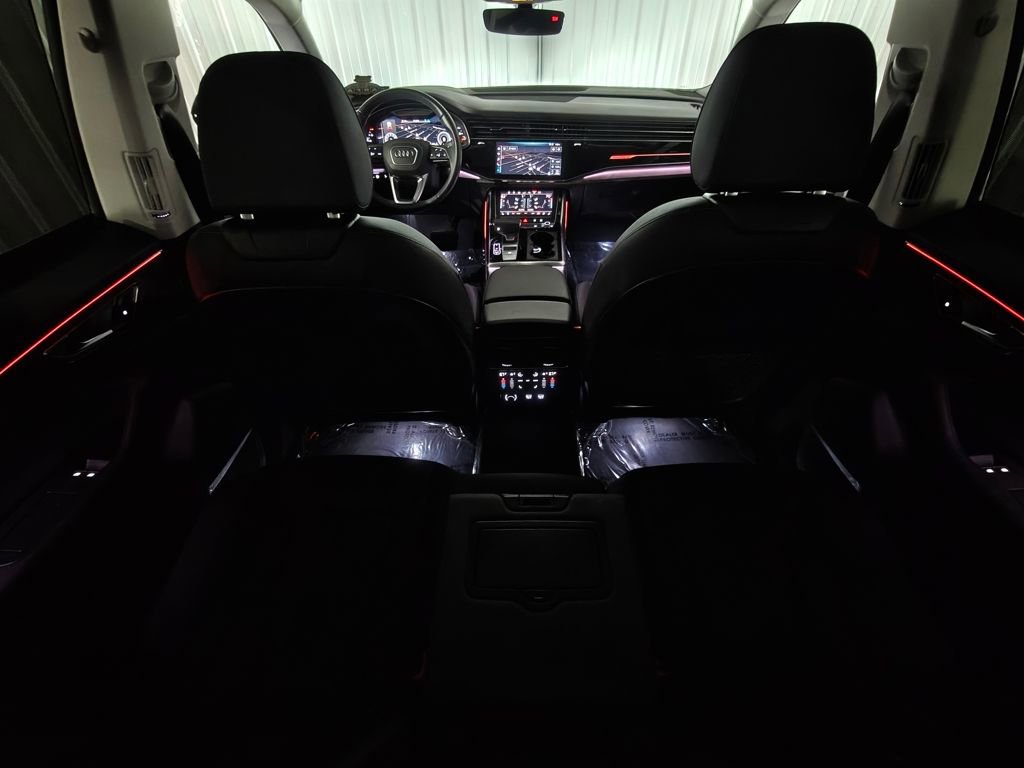 Used 2019 Audi Q8 Prestige image 35