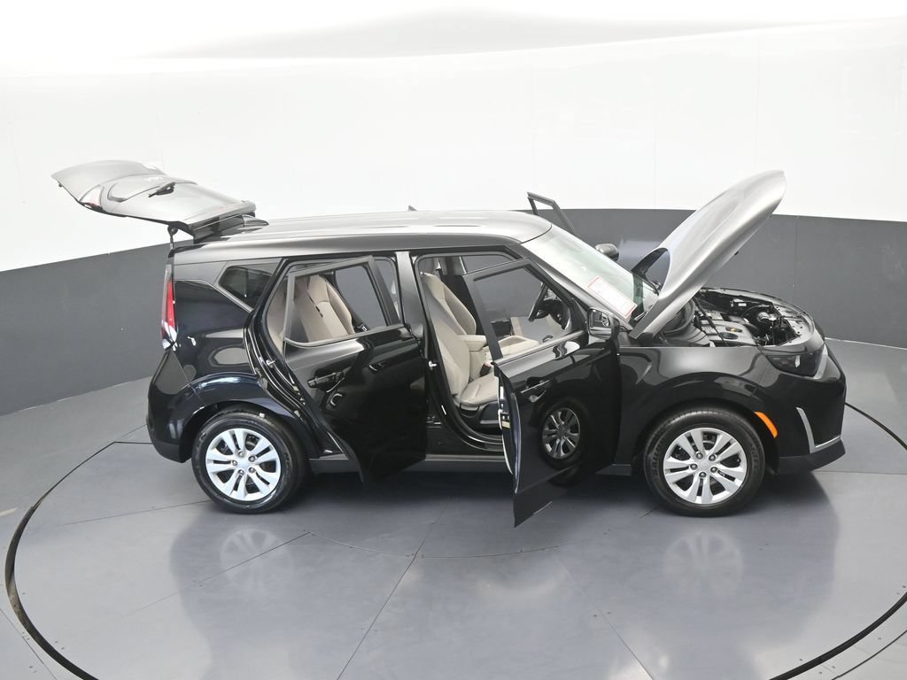 Used 2023 Kia Soul LX FWD image 57