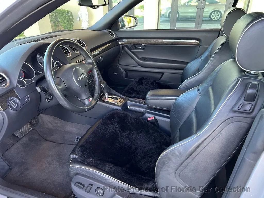 Used 2004 Audi S4 Cabriolet image 7