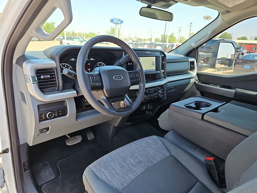 Used 2025 Ford F350 XLT w/ Tremor Off-Road Package AWD/4WD image 14