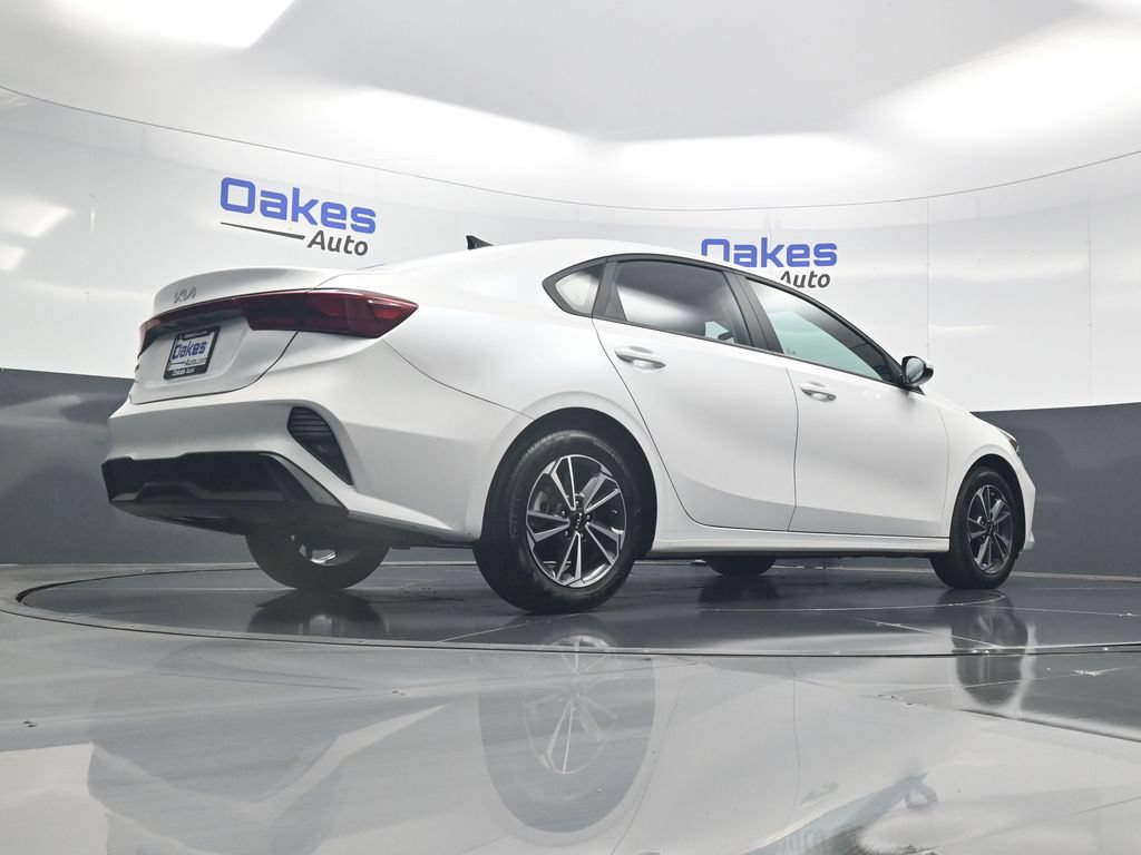 Certified 2024 Kia Forte LXS FWD image 40