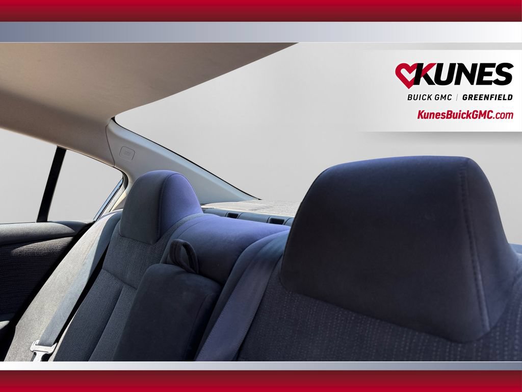 Used 2012 Nissan Altima 2.5 S FWD image 15