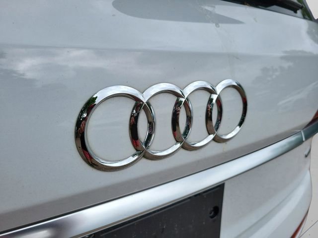 Used 2021 Audi Q7 2.0T Premium w/ Convenience Package AWD/4WD image 35