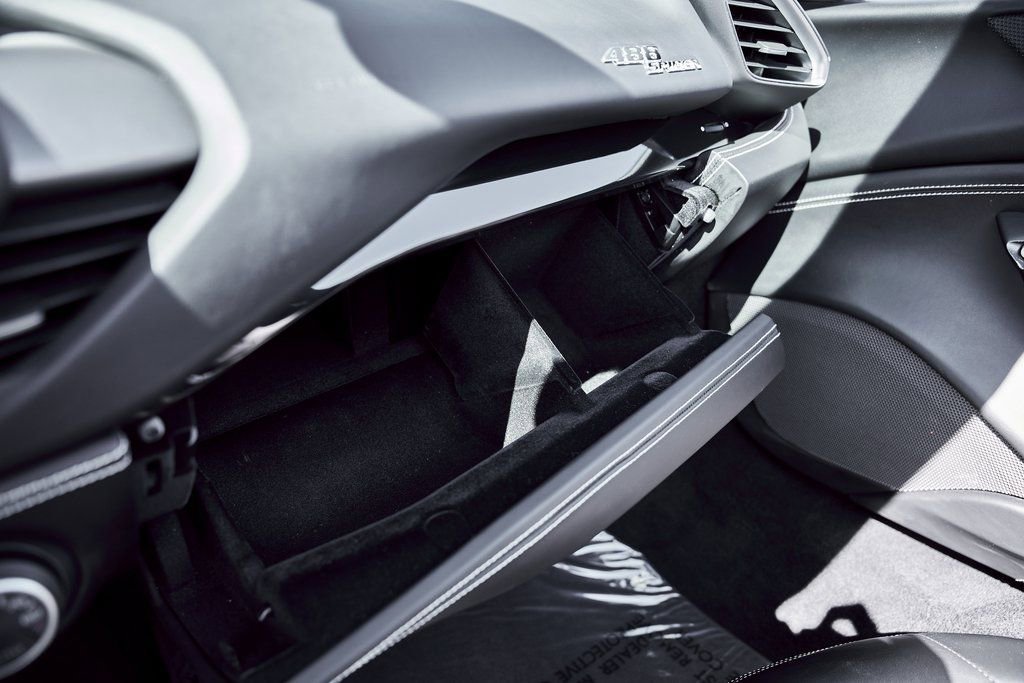 Used 2018 Ferrari 488 Spider image 76