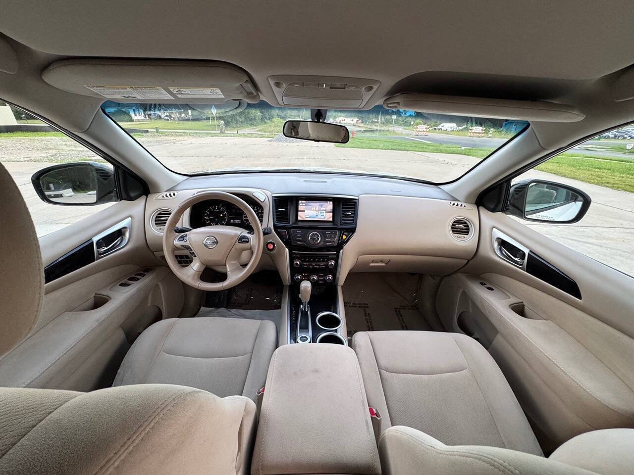 Used 2014 Nissan Pathfinder SV image 23