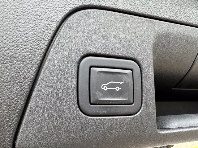 Used 2023 Buick Envision Preferred w/ Sport Touring Package AWD/4WD image 12