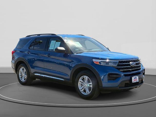 Certified 2022 Ford Explorer XLT image 4