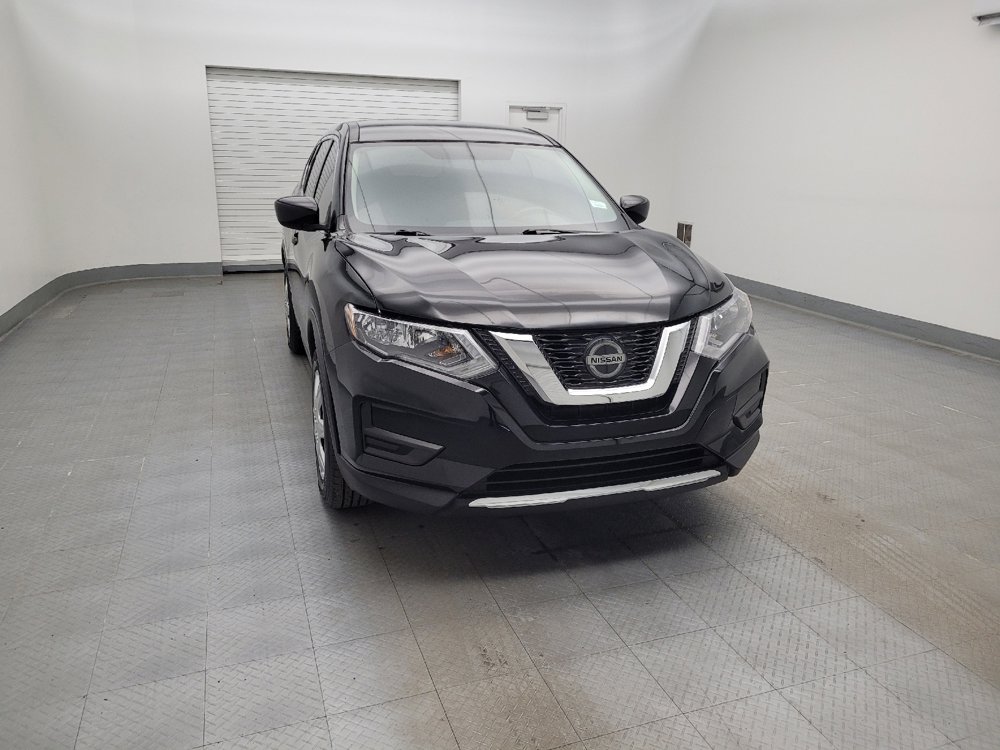 Used 2018 Nissan Rogue S image 14