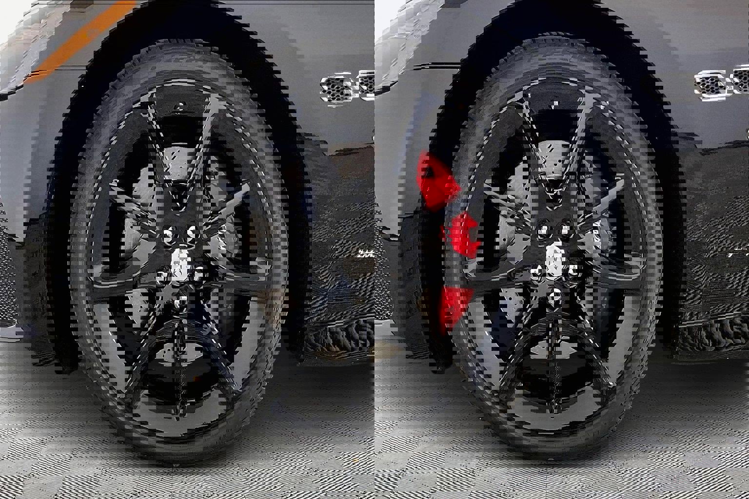 Used 2018 Maserati GranTurismo Convertible image 13