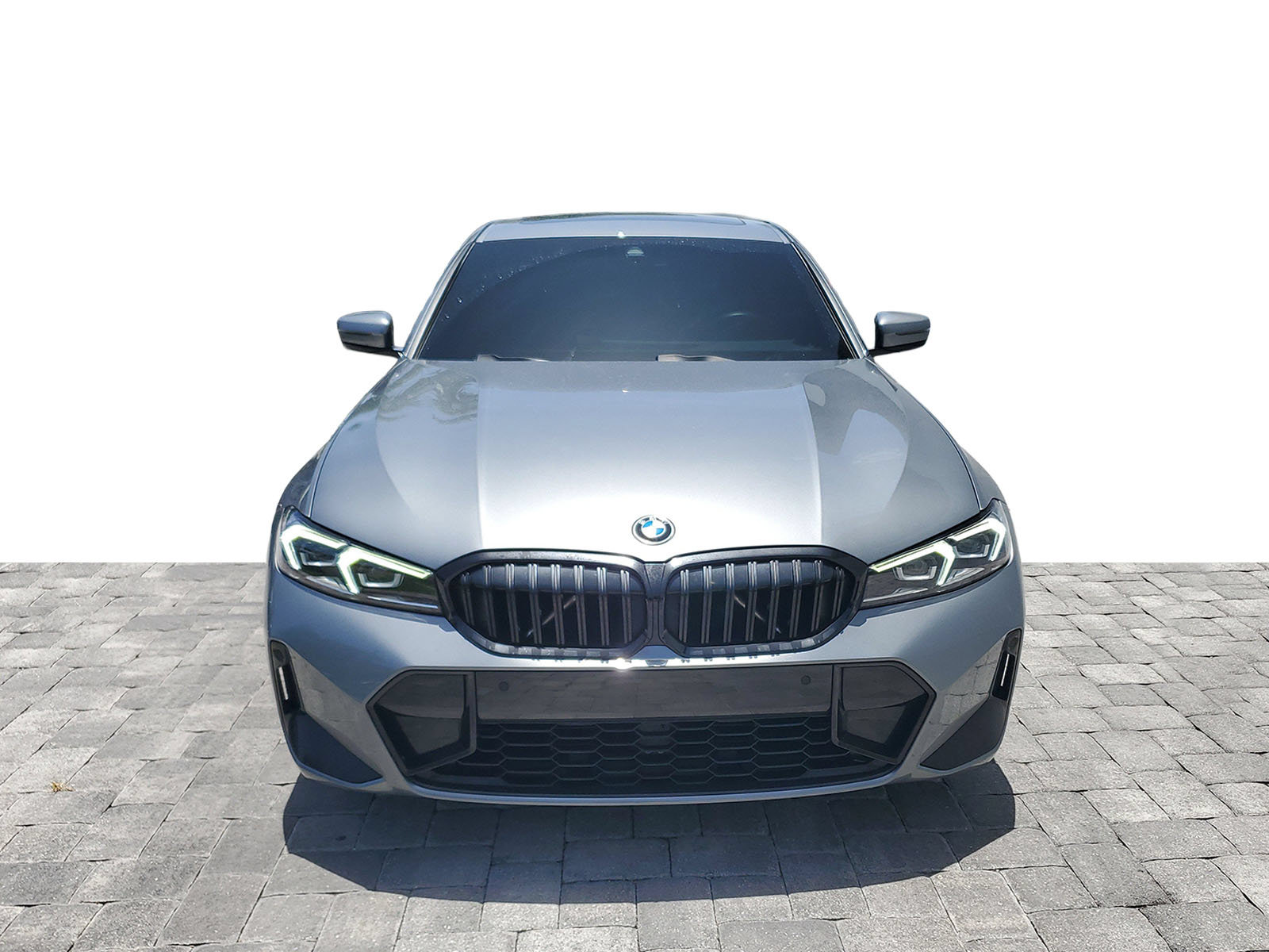 Used 2024 BMW 330i Sedan w/ M Sport Package RWD image 2