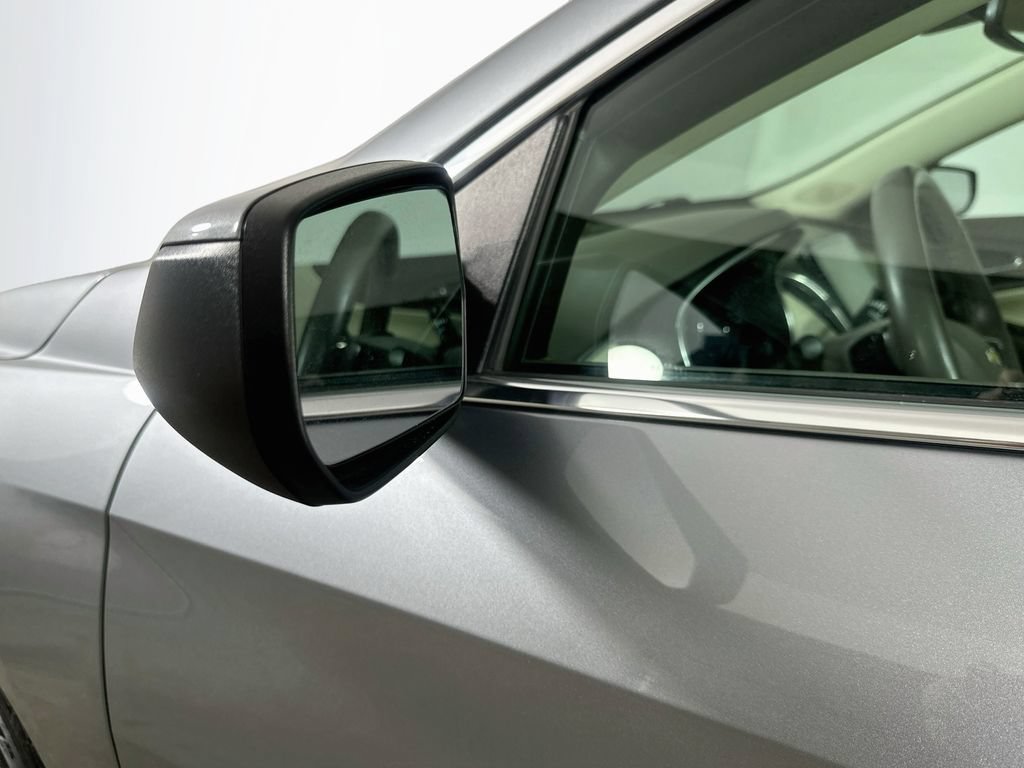 Used 2024 Chevrolet Malibu LT FWD image 41