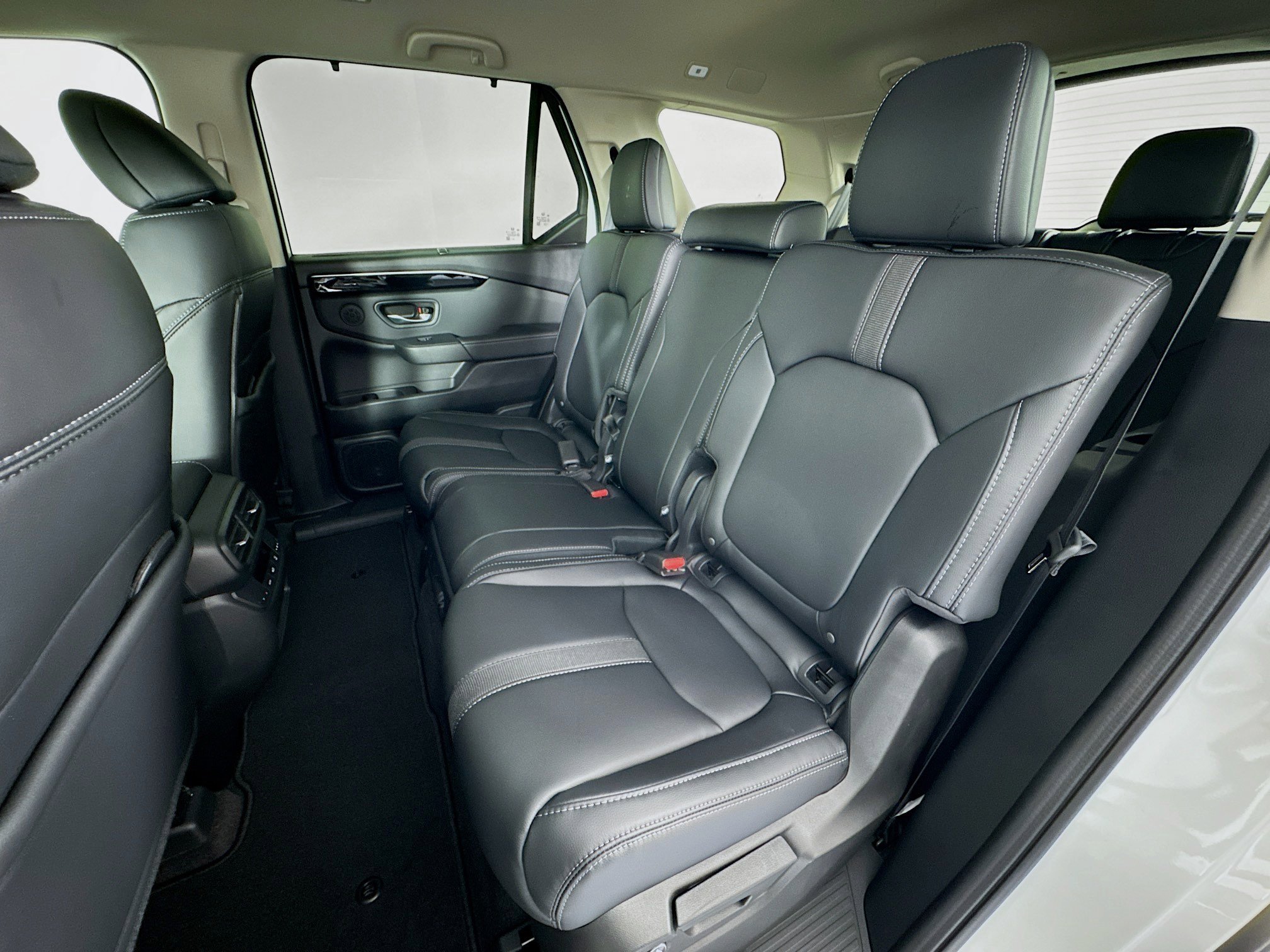 New 2025 Honda Pilot EX-L image 23