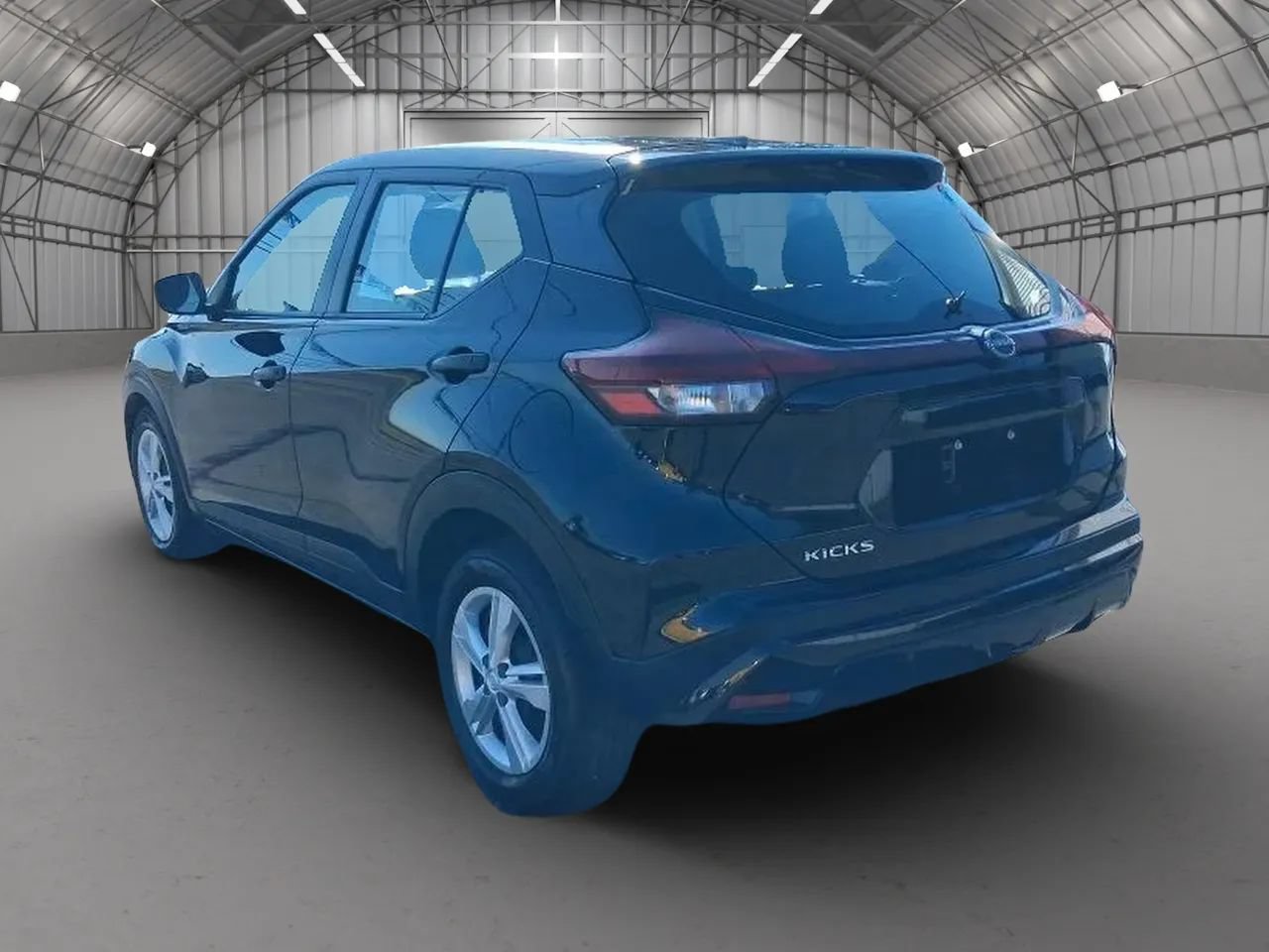 Used 2024 Nissan Kicks S FWD image 4