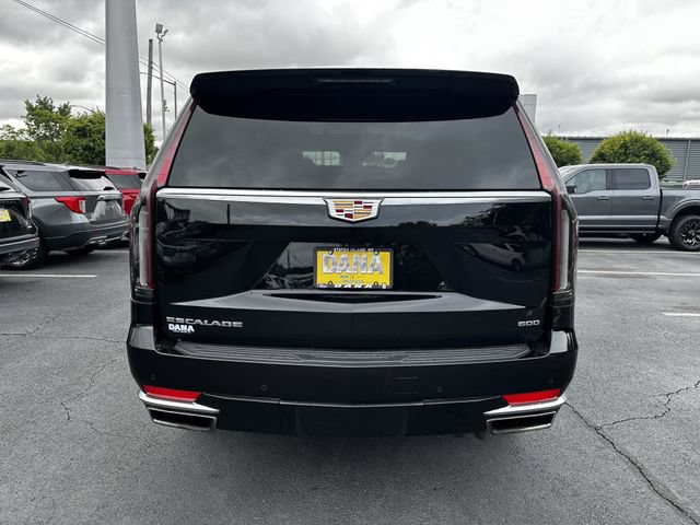 Used 2024 Cadillac Escalade Premium Luxury AWD/4WD image 6