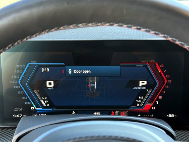 Used 2023 BMW XM w/ M Driver's Package AWD/4WD image 31