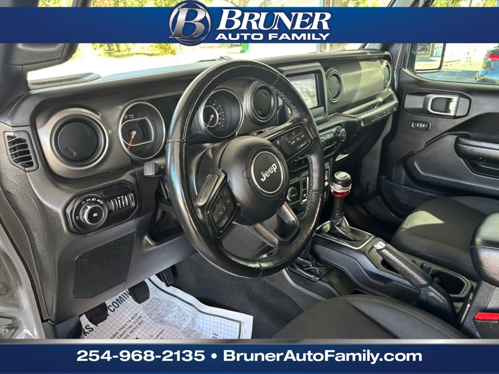 Used 2021 Jeep Wrangler Sport image 19