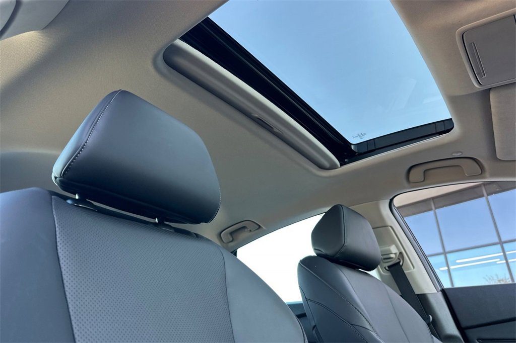 Used 2025 Honda Accord EX-L image 18