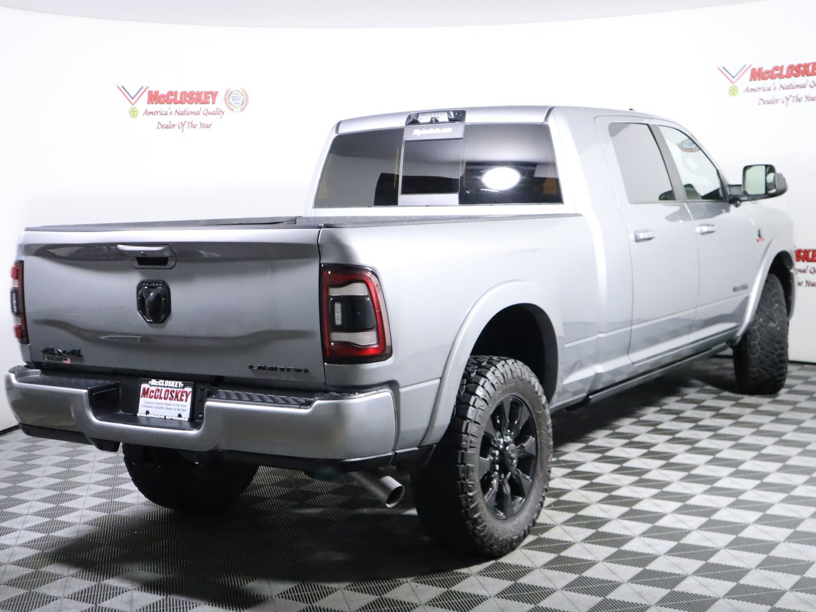 Used 2021 RAM 2500 Limited AWD/4WD image 4