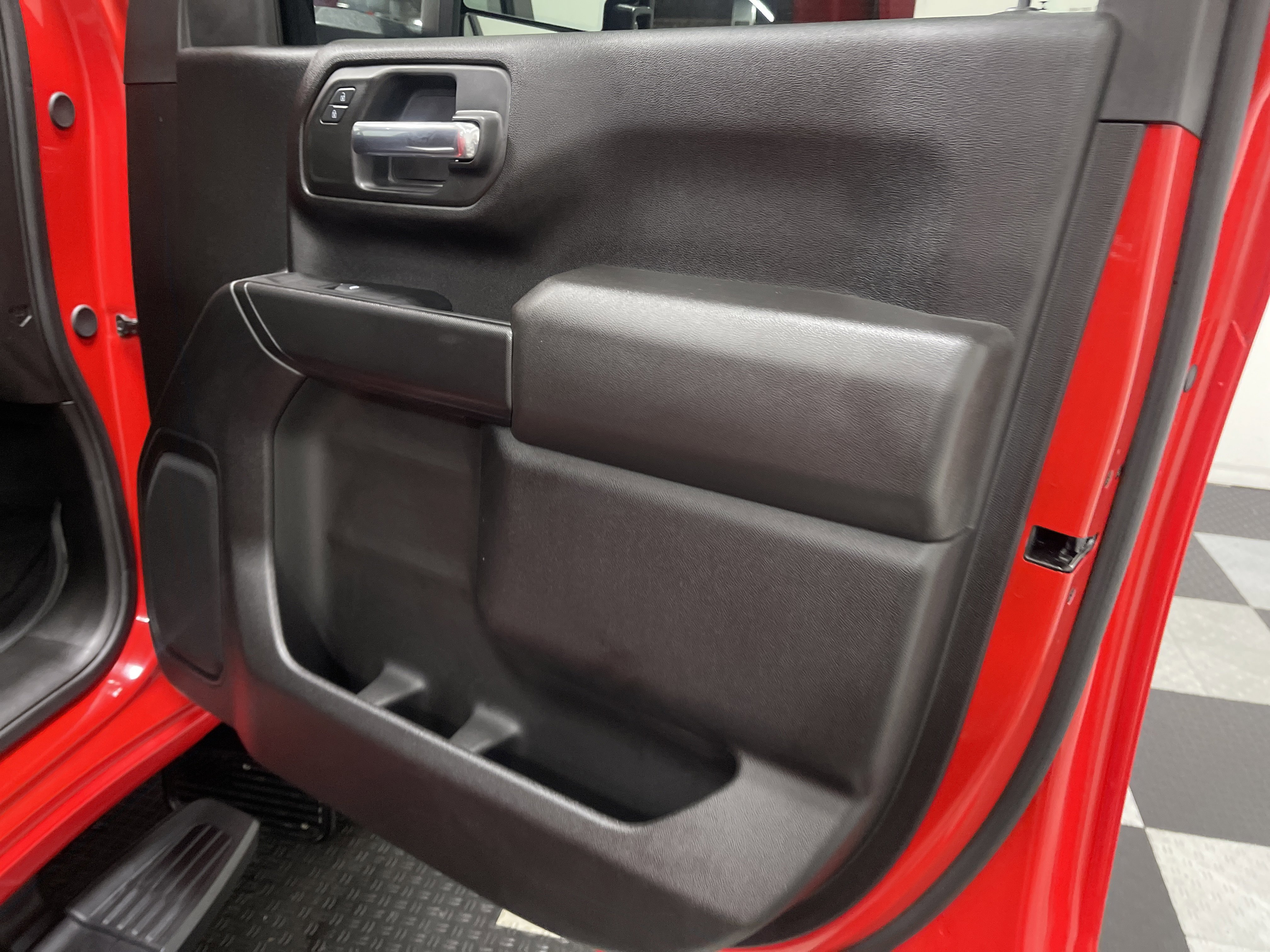 Used 2024 Chevrolet Silverado 2500 Custom w/ Custom Value Package image 23