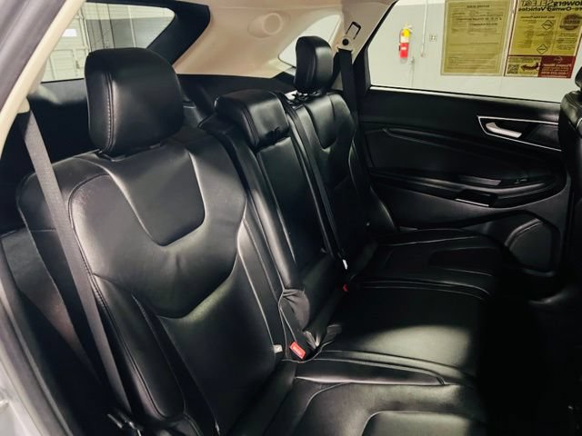 Used 2021 Ford Edge Titanium AWD/4WD image 28
