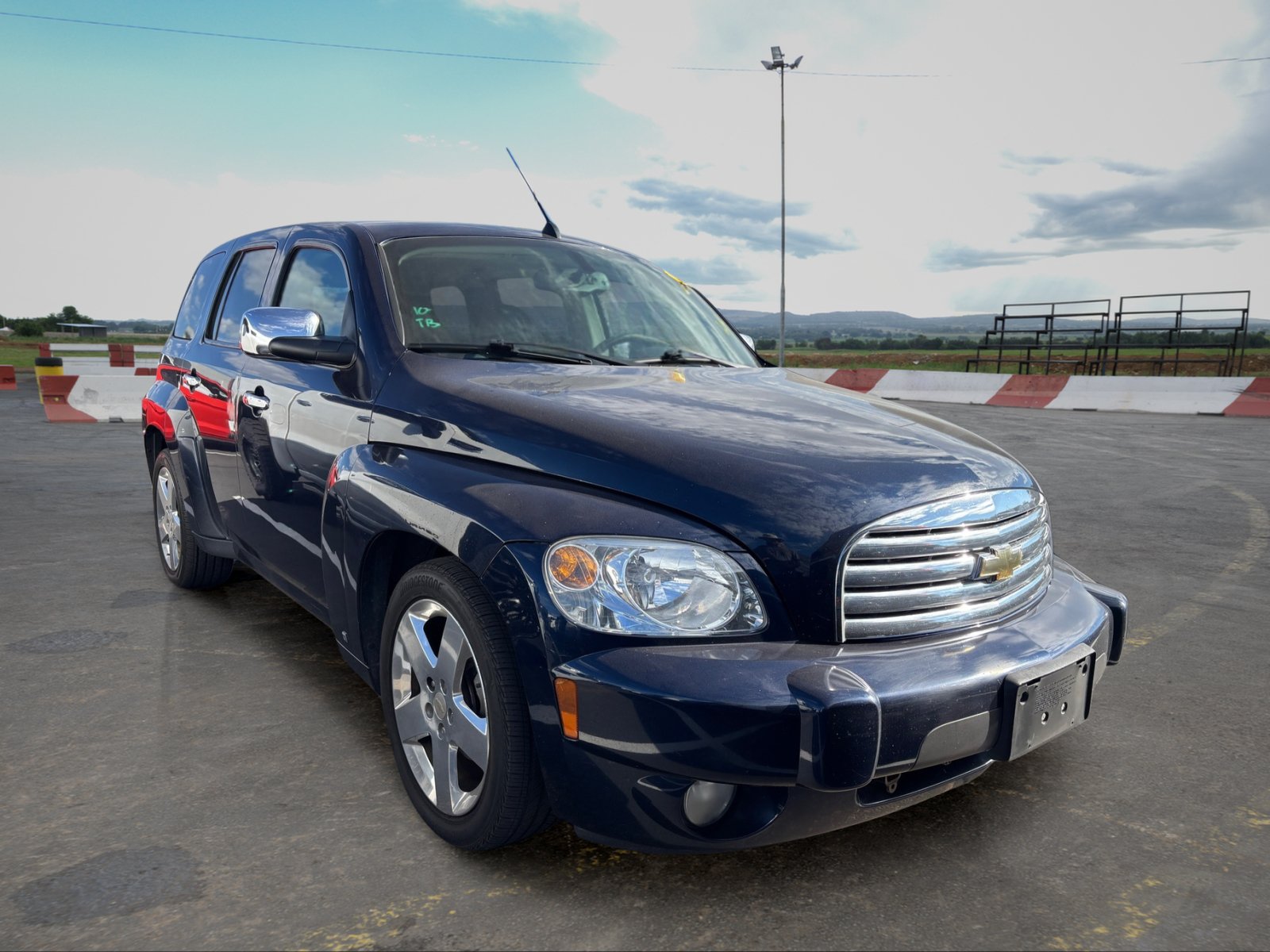 Used 2007 Chevrolet HHR LT w/ LT Preferred Equipment Group FWD image 2