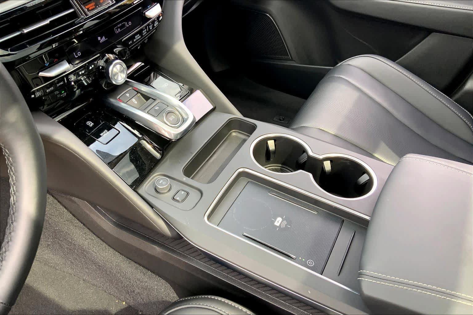 Used 2026 Acura MDX w/ Technology Package FWD image 17