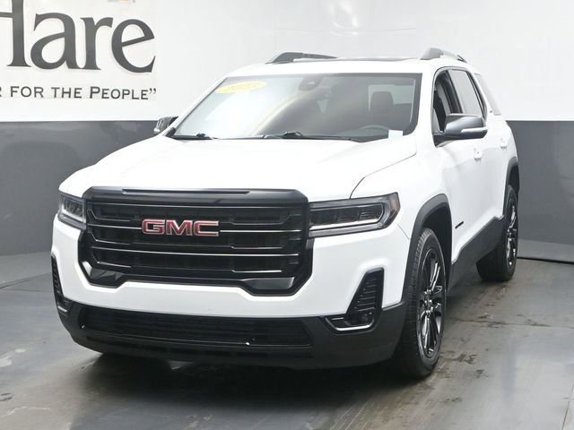 Used 2023 GMC Acadia SLT w/ Elevation Edition image 7