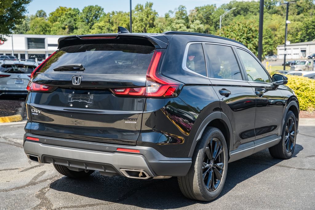 Used 2023 Honda CR-V Sport Touring image 4