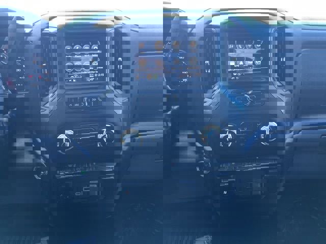 Used 2024 GMC Sierra 2500 Pro w/ Convenience Package image 25