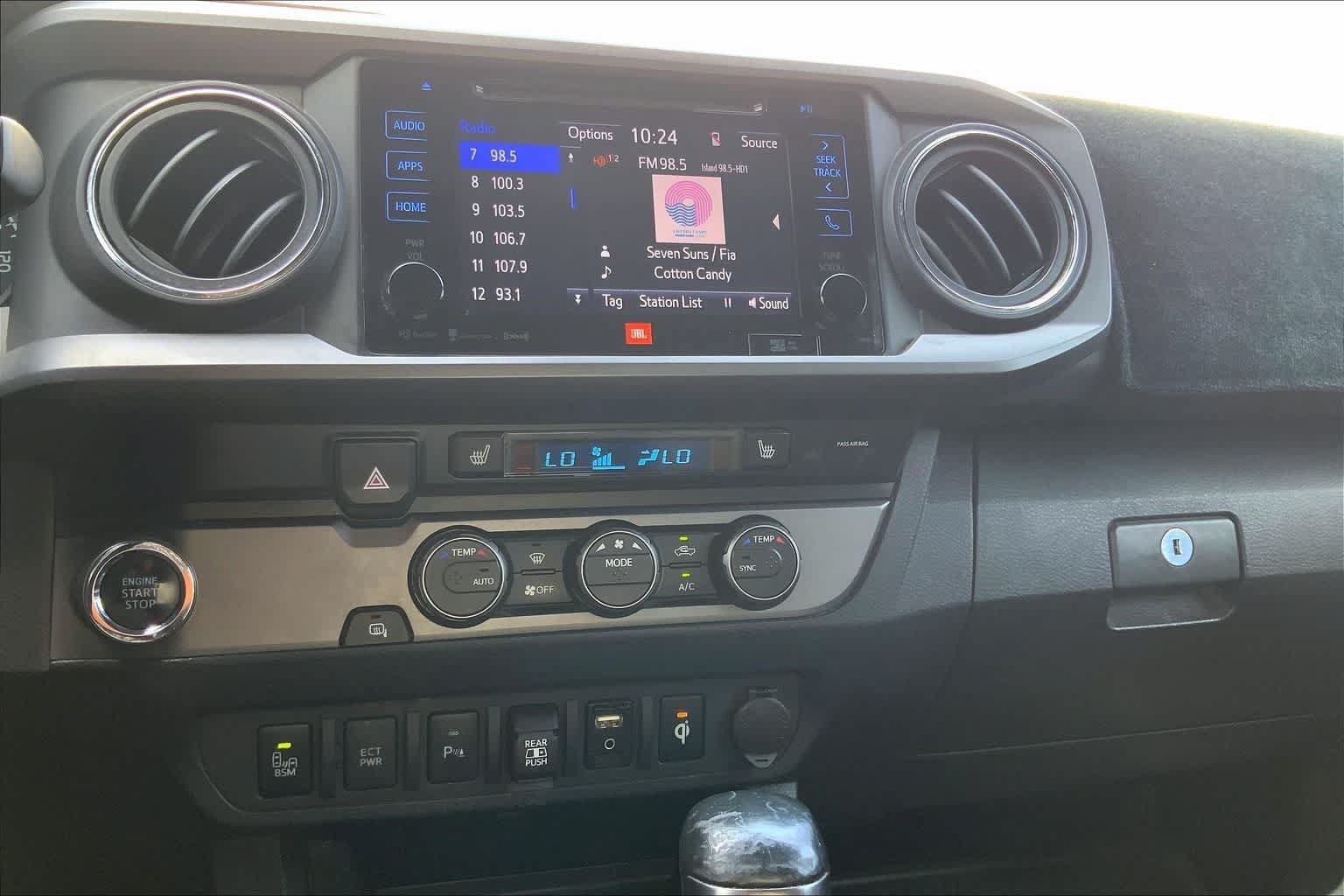 Used 2019 Toyota Tacoma 2WD Double Cab image 34