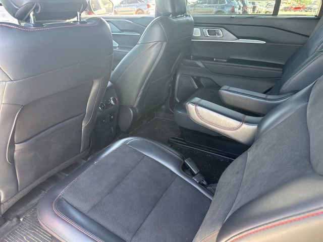 Used 2025 Ford Explorer ST AWD/4WD image 13