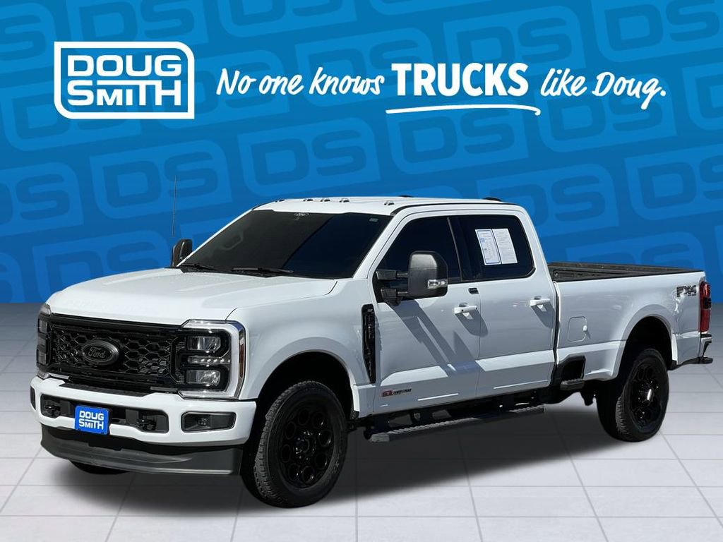 Used 2025 Ford F350 XLT w/ Black Appearance Package