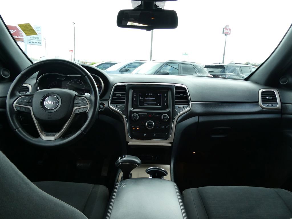 Used 2015 Jeep Grand Cherokee Laredo w/ Quick Order Package 23E image 19