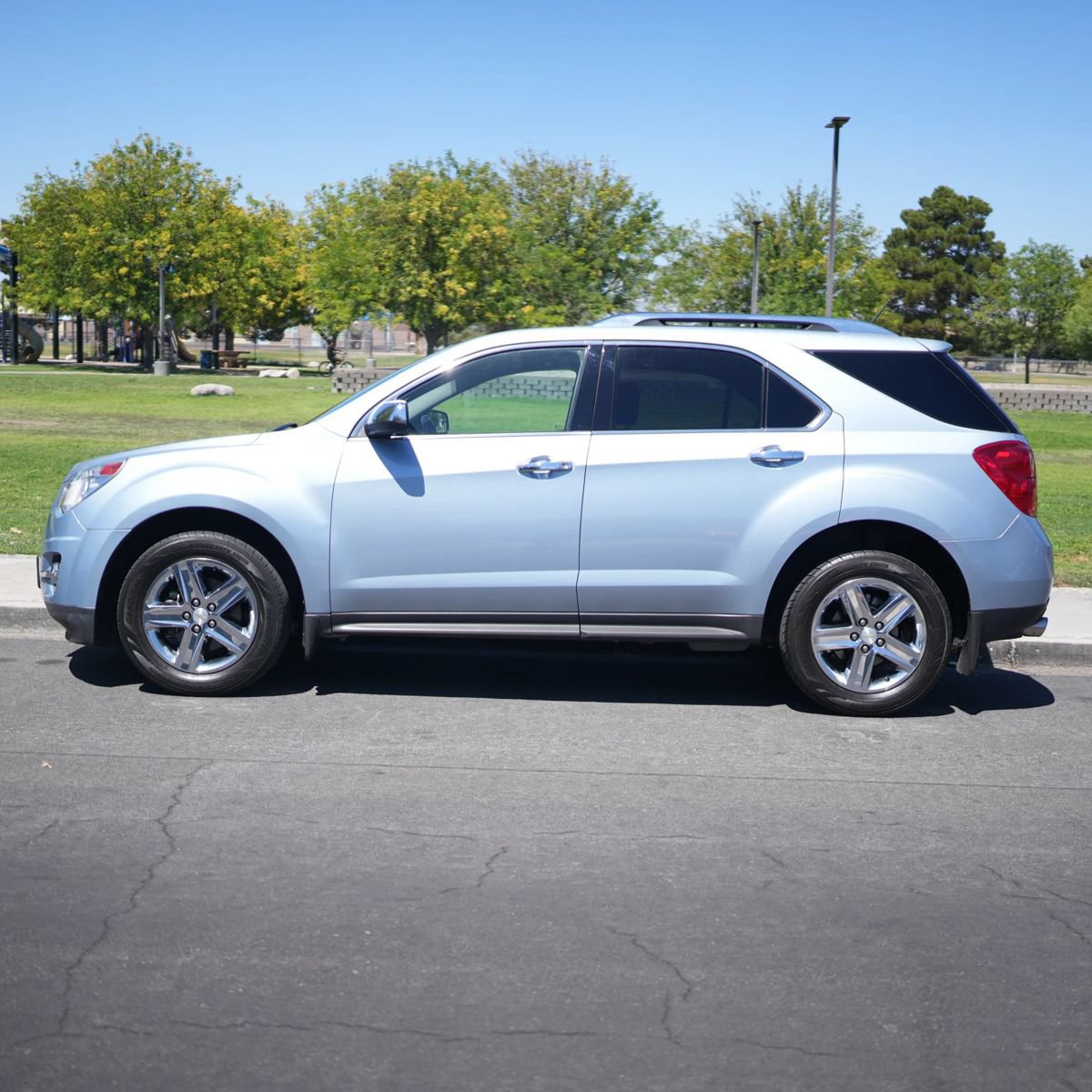 Used 2015 Chevrolet Equinox LTZ w/ LPO, Protection Package AWD/4WD image 3