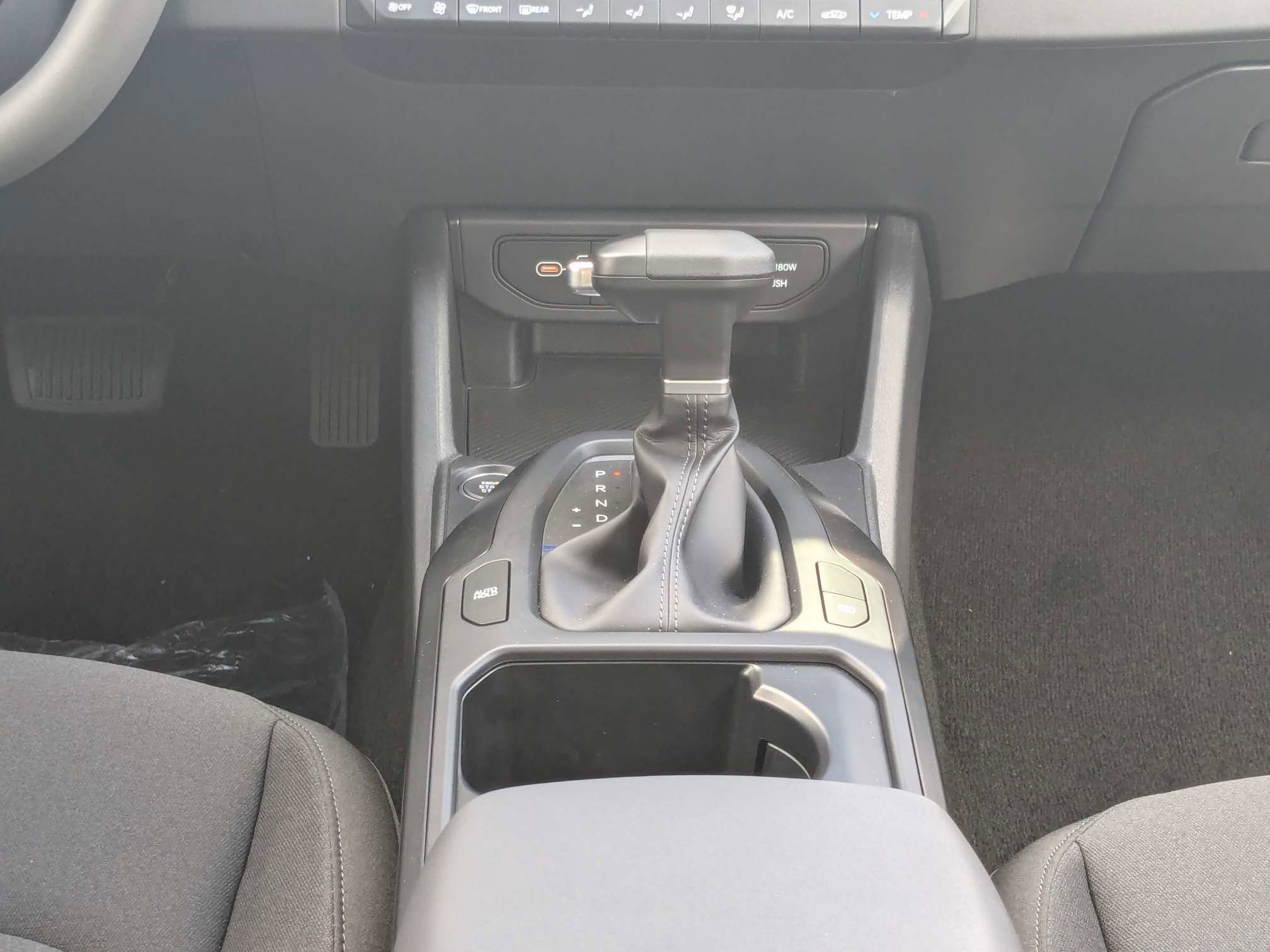 New 2026 Kia K4 FWD image 21