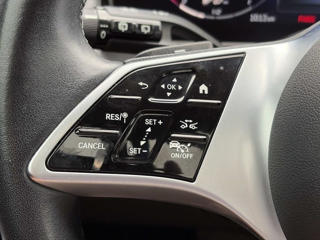 Used 2023 Mercedes-Benz GLC 300 4MATIC image 27