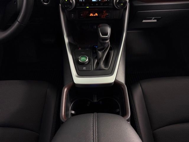 Used 2024 Toyota RAV4 Limited image 22