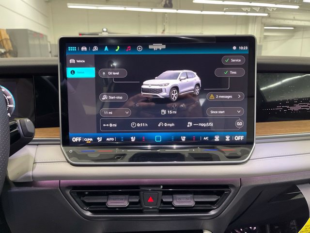 New 2026 Volkswagen Tiguan SEL R-Line AWD/4WD image 21